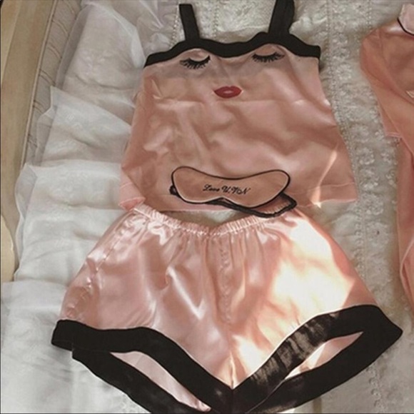 NWT 3 Piece Pajama Set in Pink ***one left*** - Picture 6 of 8